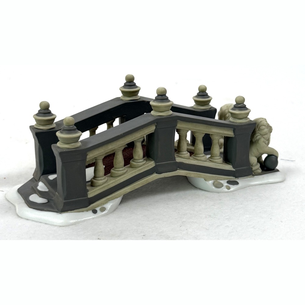 Dept 56 Dickens Village Lionhead Bridge 58645 Original Box